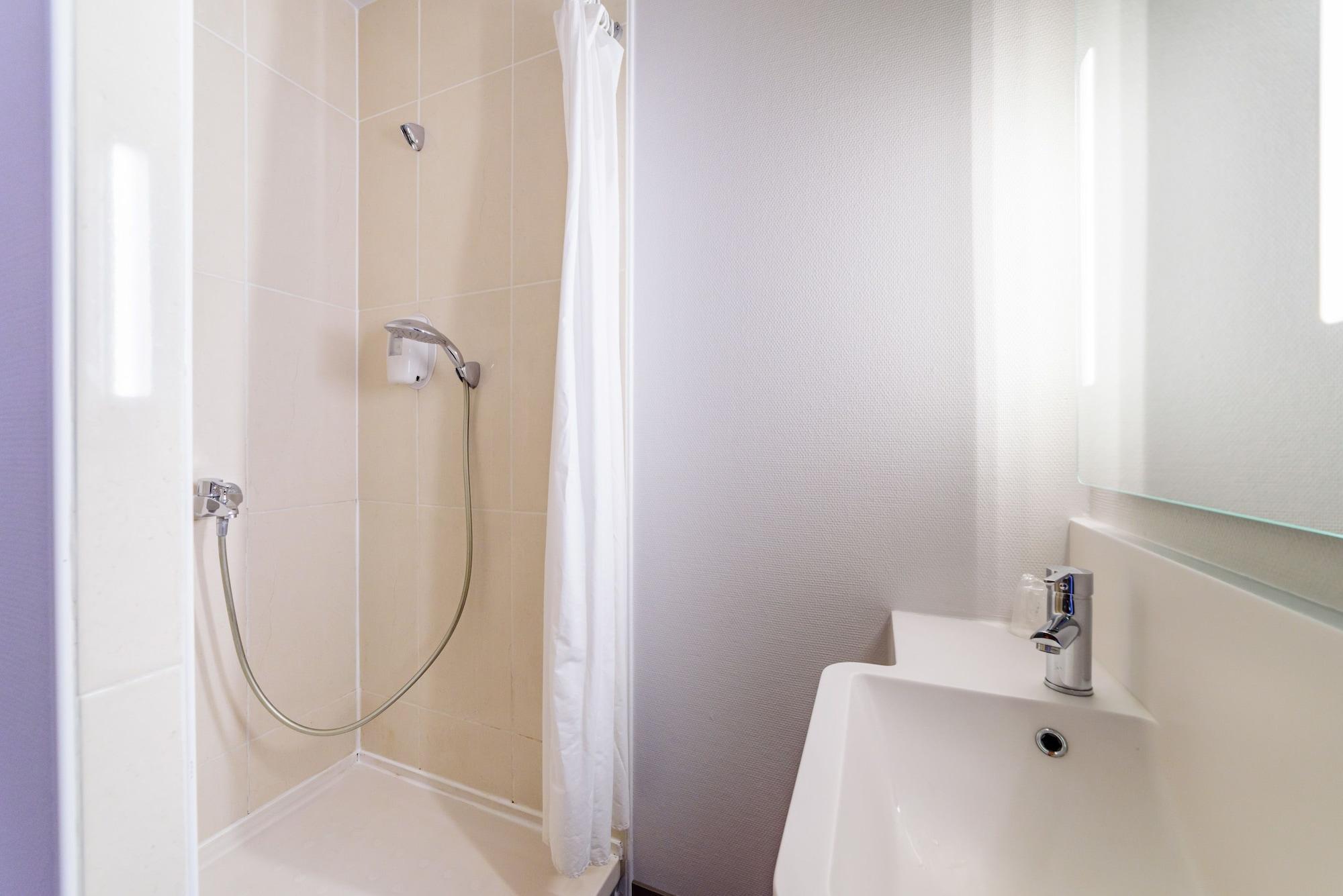 Hotel B&B Hôtel Besancon 2*