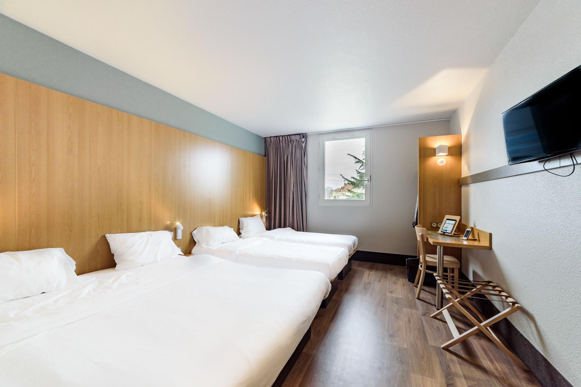 B&B Hôtel Besancon Hotel 2*